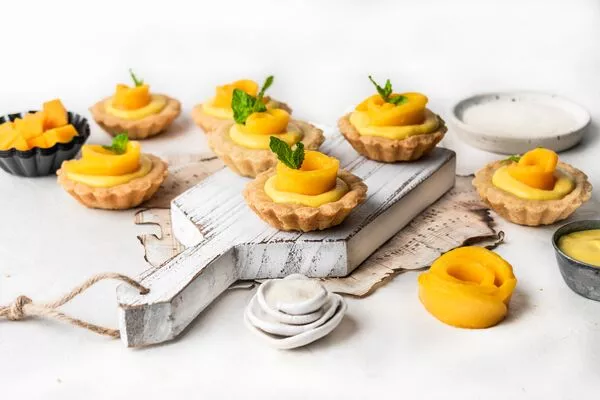 Mini Mango Rosette Tarts | Florida Crystals
